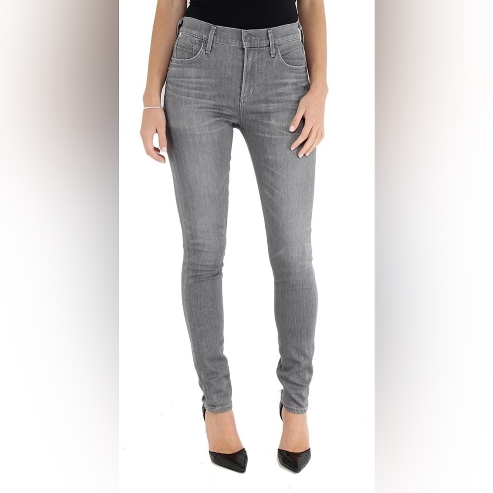 CITIZENS OF HUMANITY
ROCKET HIGH RISE SKINNY JEAN Size 31